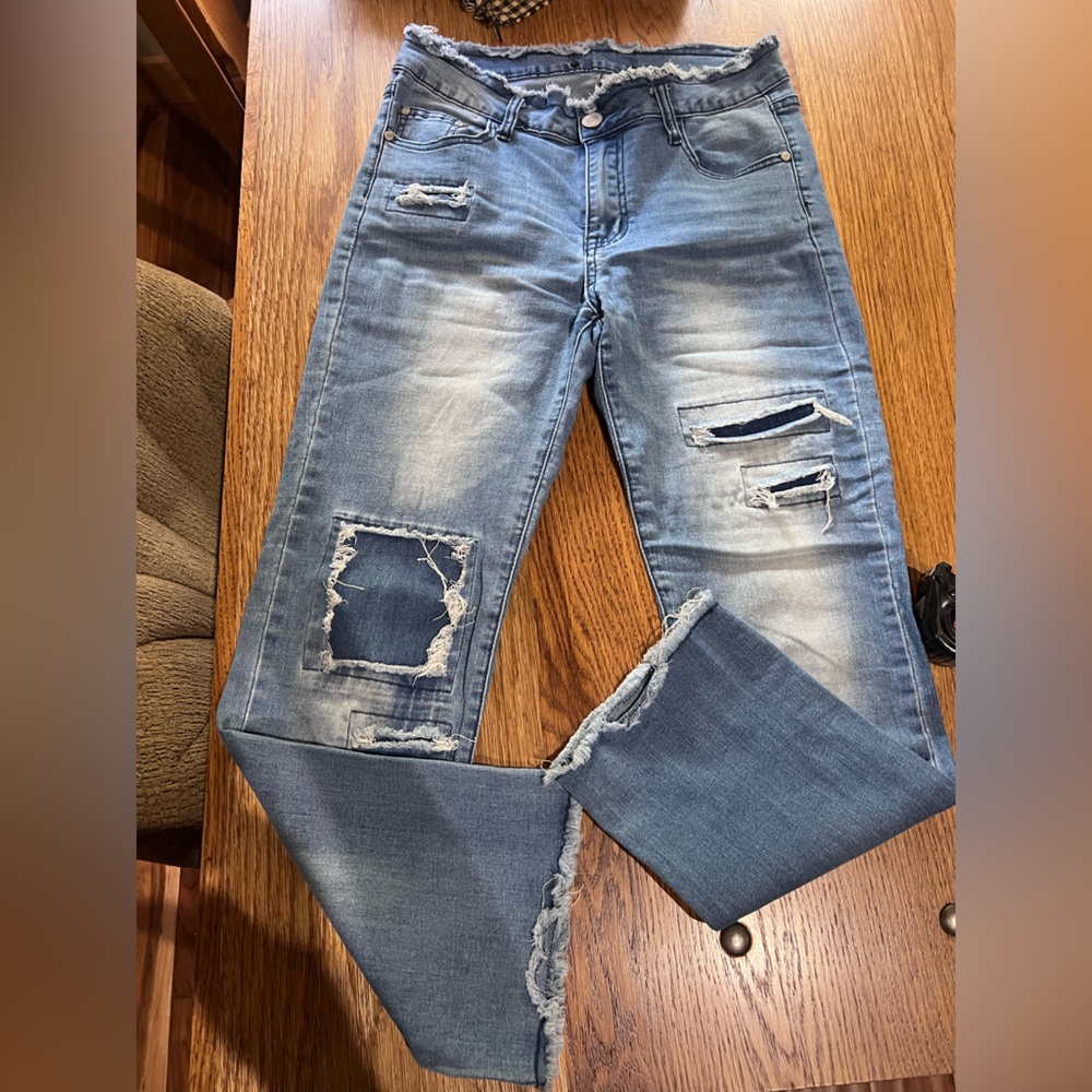 BBA distressed jeans. Size 8.